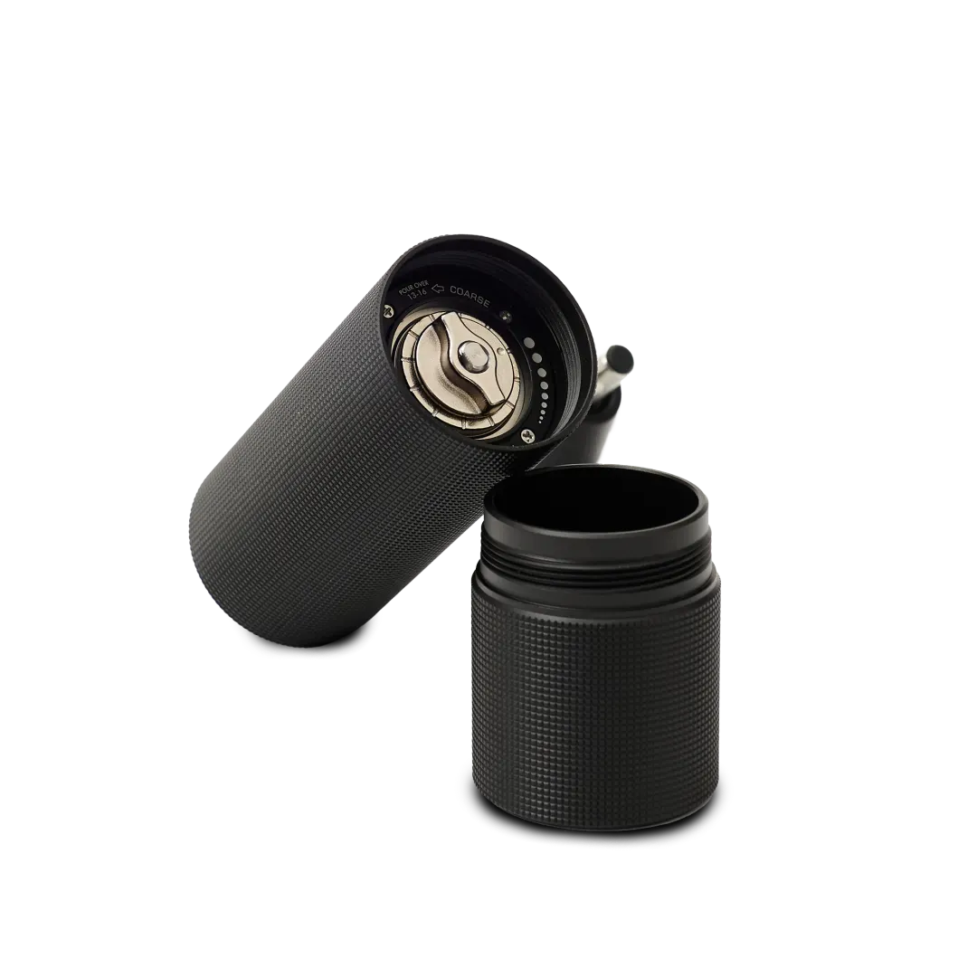 Timemore Handkaffeemühle Schwarz – Detailansicht mit Mahlgrad-Einstellung für frischen ViCAFE Kaffee
