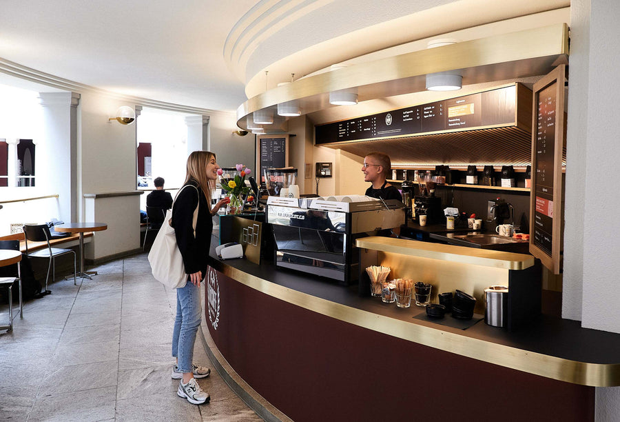 ViCAFE Campus Rondell Spezialitäten-Kaffeerösterei & Espresso Bars in Zürich – Specialty Coffee im modernen Café-Ambiente